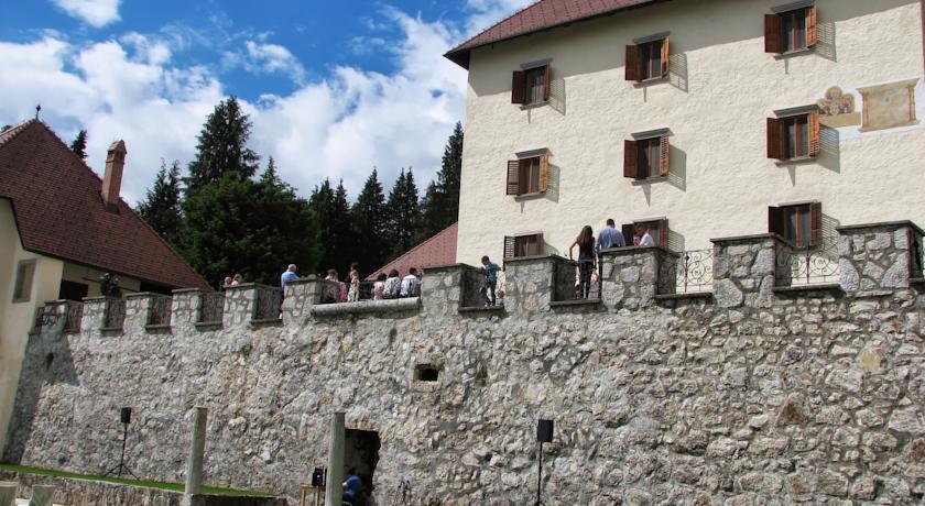 Grad Strmol Hotel Cerklje na Gorenjskem Exterior foto